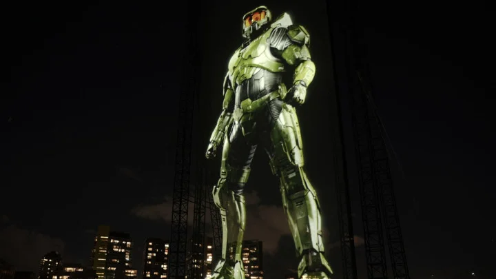 Larger Than Life Master Chief 